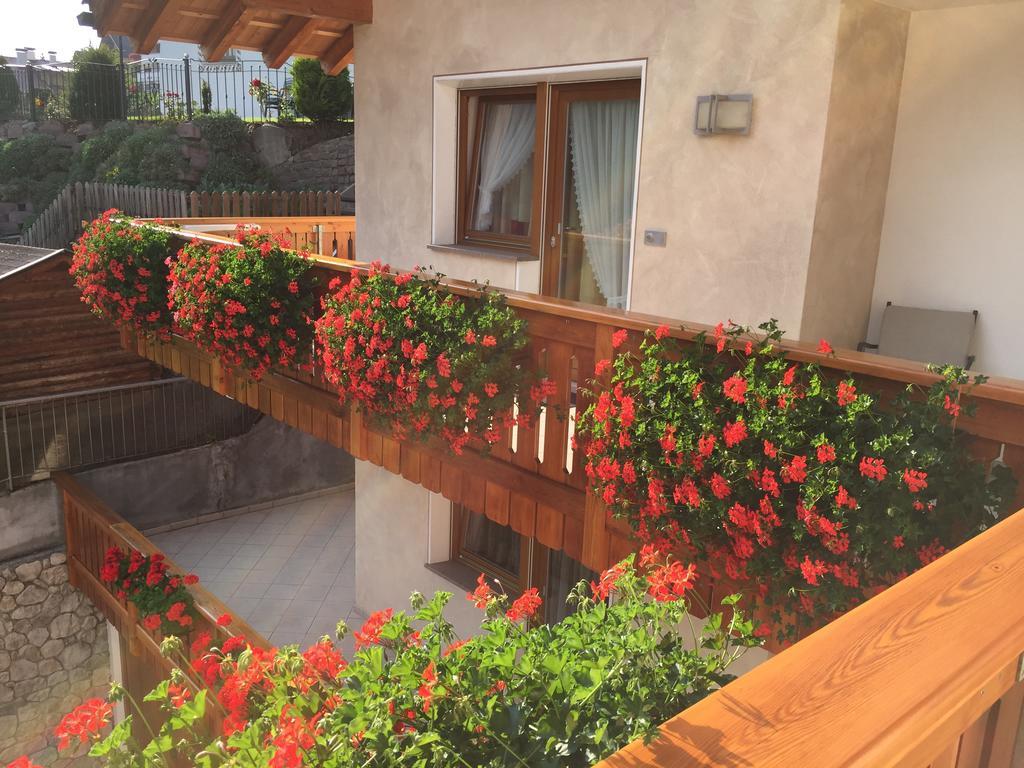 Apartments Soval Santa Cristina Val Gardena ภายนอก รูปภาพ