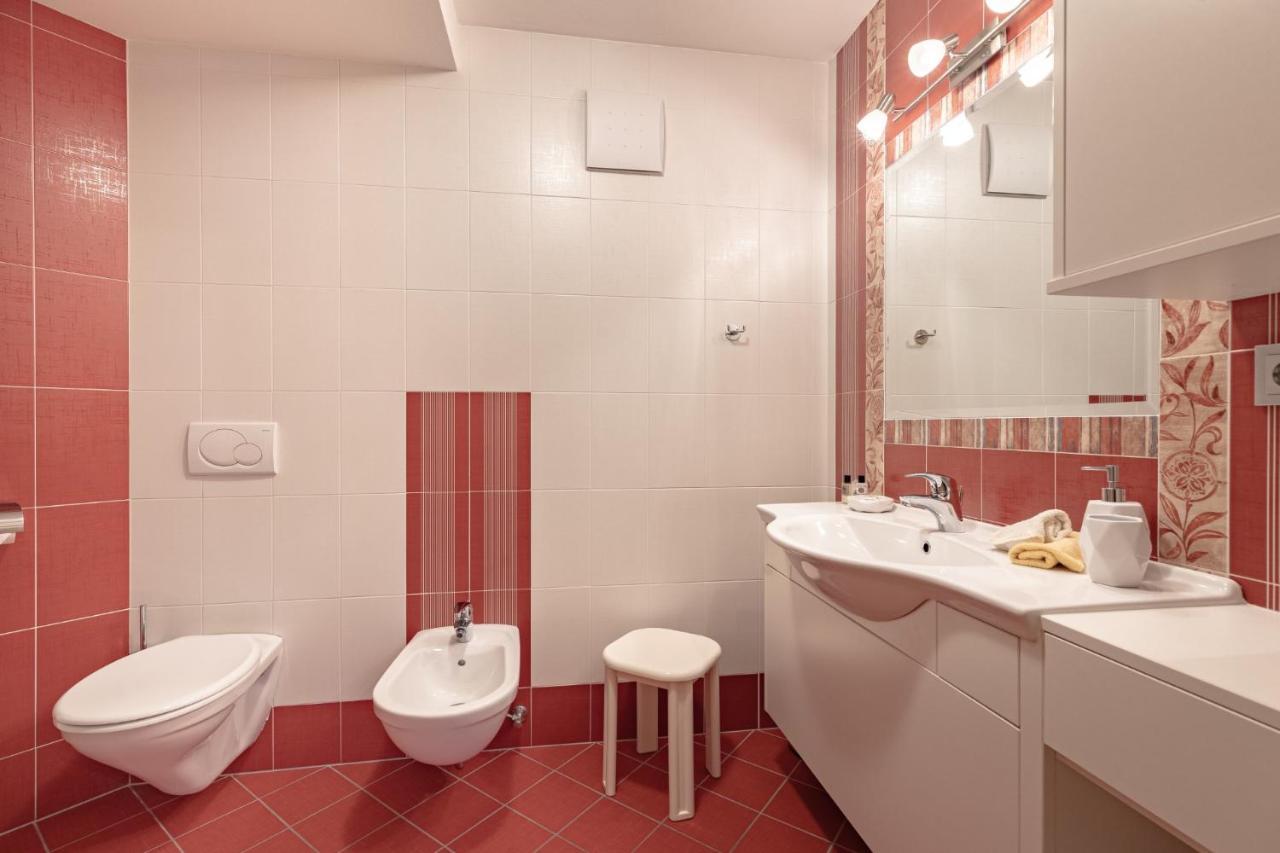Apartments Soval Santa Cristina Val Gardena ภายนอก รูปภาพ