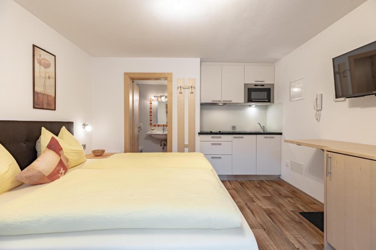Apartments Soval Santa Cristina Val Gardena ภายนอก รูปภาพ
